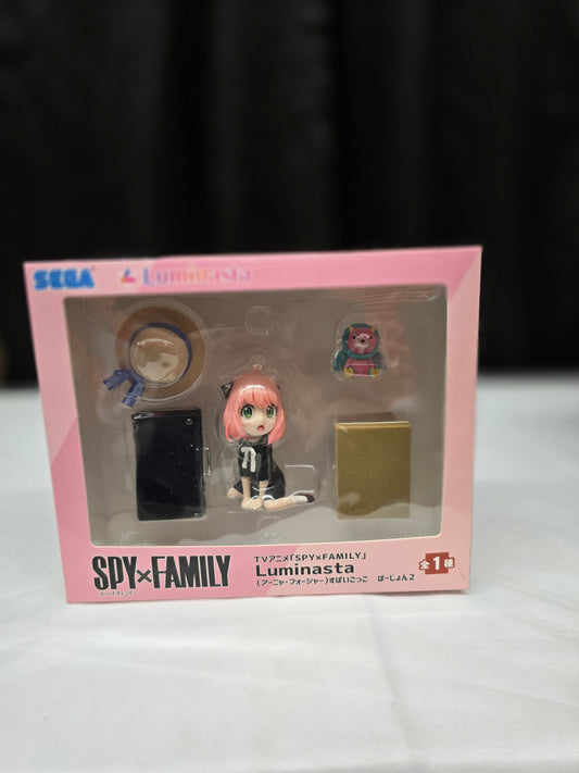 Spy x Family Luminasta Figure -Anya Forger